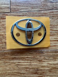 Toyota Front Bumper Emblem