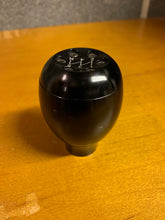 Load image into Gallery viewer, D1 Spec Weight Shift Knob
